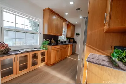 2129 W Cerritos, Anaheim, CA 92804 - Photo 8