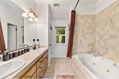 24599 Geneva, Crestline, CA 92325 - Photo 14