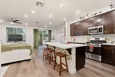 12845 W Hemingway, San Fernando, CA 91340 - Photo 14