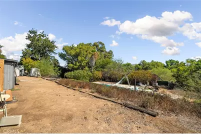 8170 Grapewin, Corona, CA 92880 - Photo 32