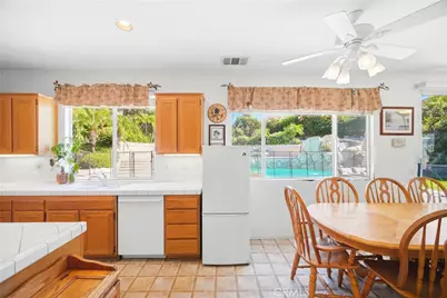 15040 Elkhorn Dr, Fontana, CA 92336 - Photo 8
