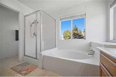 15040 Elkhorn Dr, Fontana, CA 92336 - Photo 16