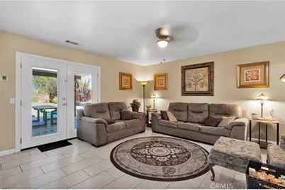 12650 Shorewood Lane, Victorville, CA 92392 - Photo 10