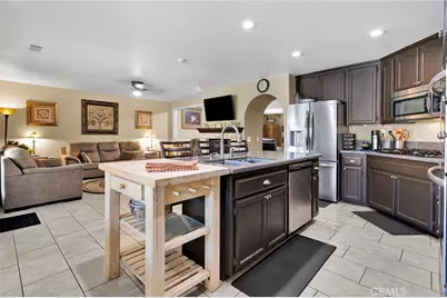 12650 Shorewood Lane, Victorville, CA 92392 - Photo 16