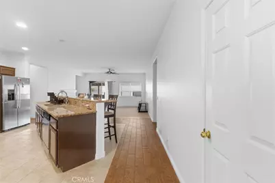 11767 Trailwood Street, Victorville, CA 92392 - Photo 14