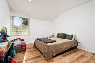 1342 W 8th St, Upland, CA 91786 - Photo 16
