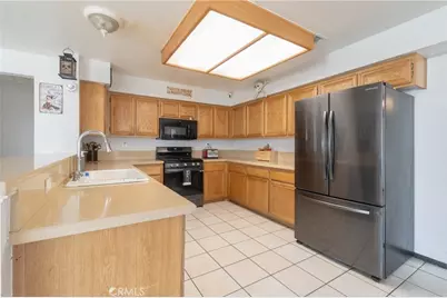 5407 Fetlock Avenue, Fontana, CA 92336 - Photo 8