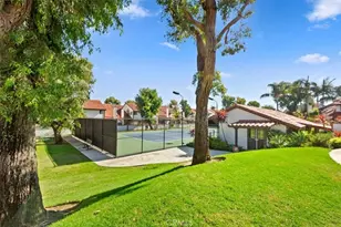 1402 Alpine Ln, Huntington Beach, CA 92648 - Photo 32