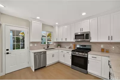 279 Palisade Street, Pasadena, CA 91103 - Photo 12