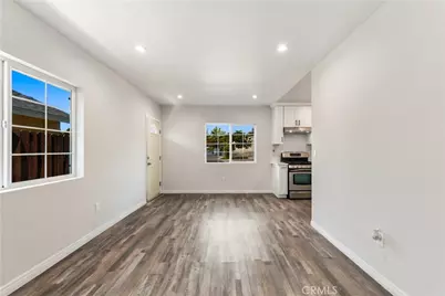 512 N Lazard Street, San Fernando, CA 91340 - Photo 34