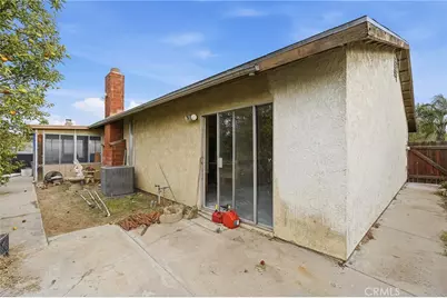 17710 Malaga Drive, Fontana, CA 92336 - Photo 24