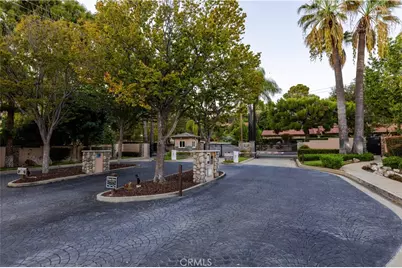 1107 Sandhurst Lane, La Verne, CA 91750 - Photo 68