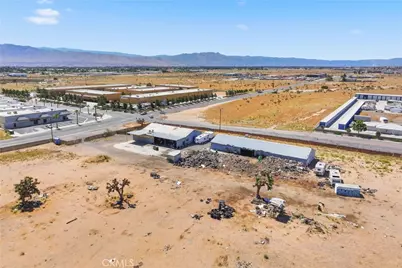 10592 E Avenue, Hesperia, CA 92345 - Photo 16