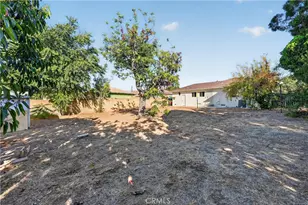 219 W Victoria, Rialto, CA 92376 - Photo 32