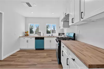 219 W Victoria, Rialto, CA 92376 - Photo 14