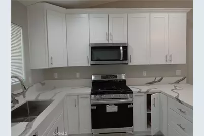 12744 Running Deer, Apple Valley, CA 92308 - Photo 8