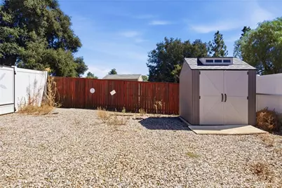 9584 Avenida Miravilla, Cherry Valley, CA 92223 - Photo 40
