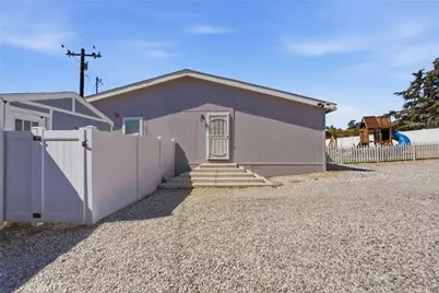 9584 Avenida Miravilla, Cherry Valley, CA 92223 - Photo 44
