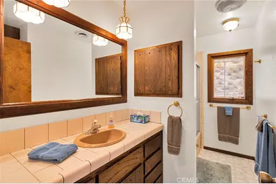 8988 Buena Vista, Apple Valley, CA 92308 - Photo 16