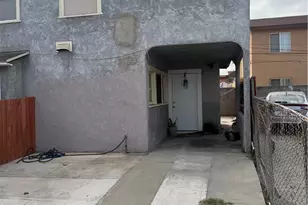 310 E 81st, Los Angeles, CA 90003 - Photo 10