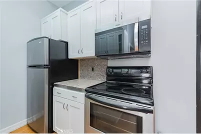 312 W 5th Street #304, Los Angeles, CA 90013 - Photo 8