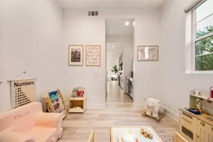27762 Lens, Valencia, CA 91381 - Photo 22