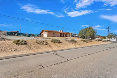 7929 Mono, Hesperia, CA 92345 - Photo 8