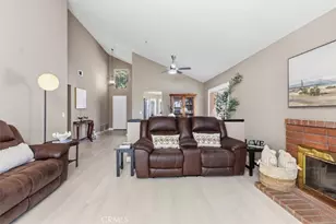 15085 Primrose Ct, Fontana, CA 92336 - Photo 14