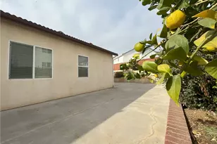 12758 Royal Palm Ln, Riverside, CA 92503 - Photo 22