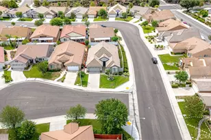 30365 Glen Ellen Cir, Murrieta, CA 92563 - Photo 54