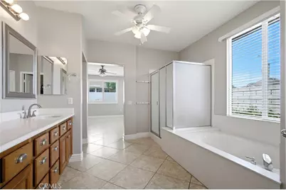 30365 Glen Ellen Circle, Murrieta, CA 92563 - Photo 38