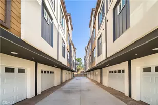 6829 N Haskell Ave, Van Nuys, CA 91406 - Photo 38