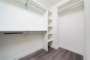 6829 N Haskell Ave, Van Nuys, CA 91406 - Photo 24