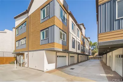 6829 N Haskell Avenue, Van Nuys, CA 91406 - Photo 40