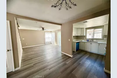 8920 Summerwood, Fontana, CA 92335 - Photo 6