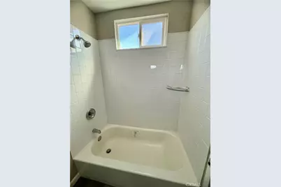 8920 Summerwood, Fontana, CA 92335 - Photo 14