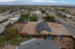 7728 Oakwood, Hesperia, CA 92345 - Photo 40