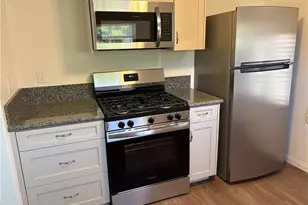1155 N Campus Ave, Ontario, CA 91764 - Photo 20