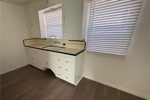 1155 N Campus Ave, Ontario, CA 91764 - Photo 18