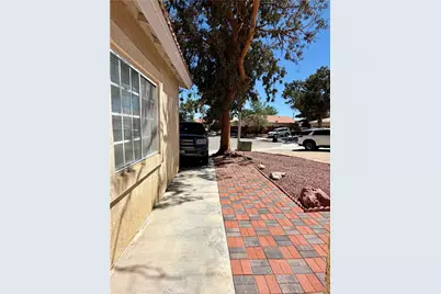 16960 Tusk Court, Victorville, CA 92394 - Photo 4