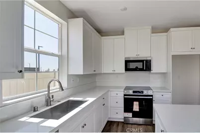 7199 Lisbon Way, Highland, CA 92346 - Photo 8