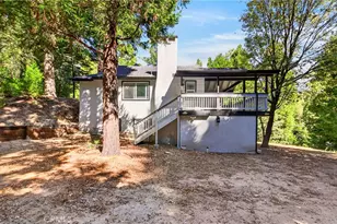 29243 Hook Creek, Cedar Glen, CA 92321 - Photo 2