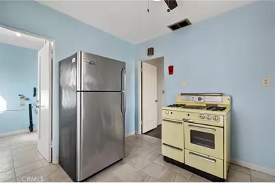 1565 N Palomares, Pomona, CA 91767 - Photo 14