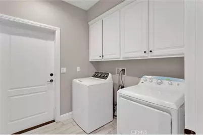 18237 Valencia Street, Hesperia, CA 92345 - Photo 32