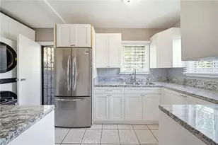 8205 Stanford Ave, Los Angeles, CA 90001 - Photo 16