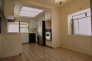 110 Horseshoe Cir, West Covina, CA 91791 - Photo 6