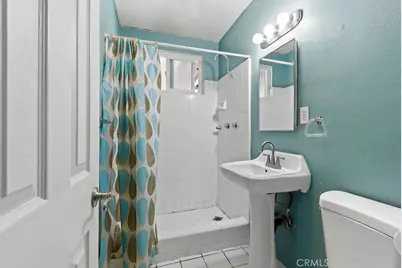 9826 Larch Avenue, Bloomington, CA 92316 - Photo 18