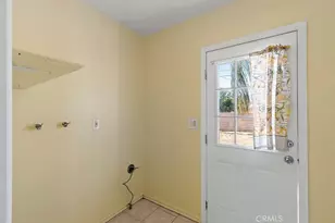 9826 Larch Ave, Bloomington, CA 92316 - Photo 20