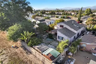 698 W Phillips, Pomona, CA 91766 - Photo 34