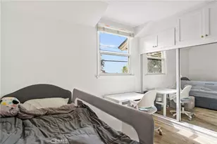 1912 N Kenneth Rd, Burbank, CA 91504 - Photo 14